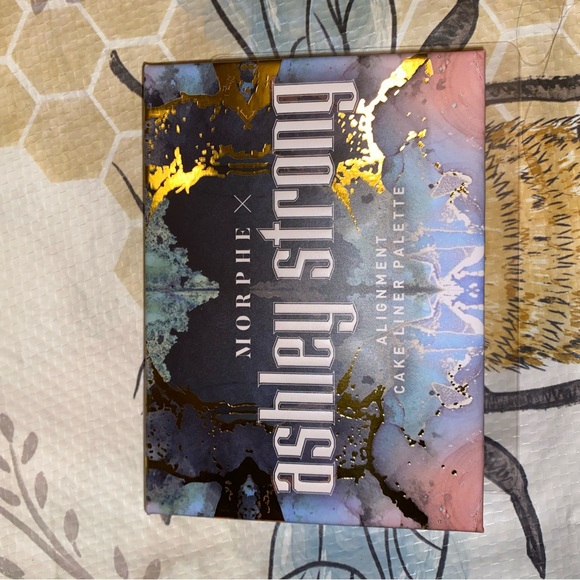 Wet liner graphic liner palette morphe Ashley strong - Picture 2 of 2